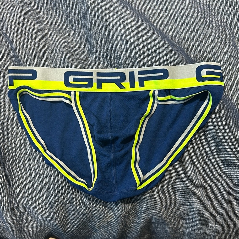 GRIP Mesh Underwear | Medium